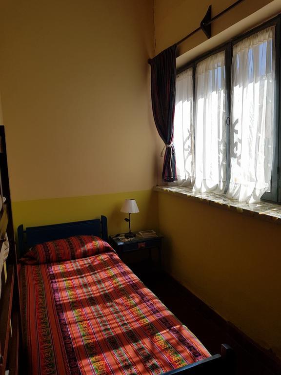 Inti Sayana Hostel Humahuaca Δωμάτιο φωτογραφία